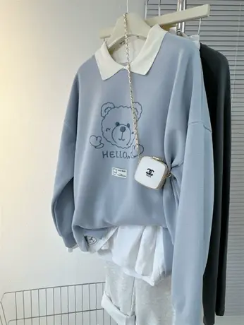 POLO翻领白边拼接小熊刺绣上衣春季女叠穿INS宽松大码假两件卫衣商品大图