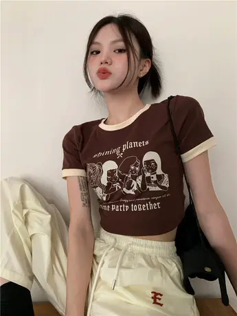 美式撞色正肩短袖t恤女夏季设计感小众修身显瘦辣妹露脐短款上衣商品大图