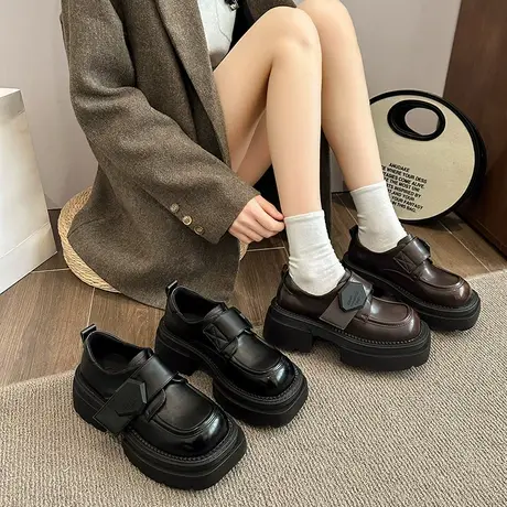 魔术贴乐福鞋女2024春秋新款英伦风粗跟单鞋小个子厚底粗跟小皮鞋图片