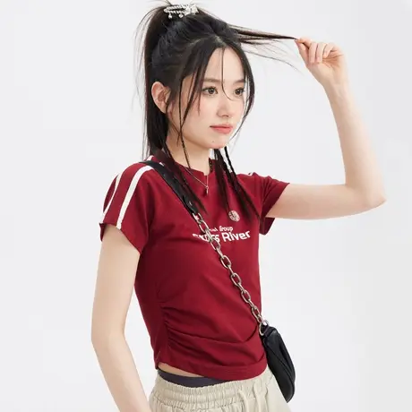 尔给拼接正肩短袖t恤女夏2023新款显瘦修身小众独特红色短款上衣图片