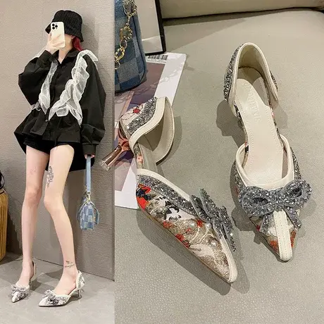 法式水晶凉鞋春秋新款银色中空水钻蝴蝶结尖头高跟鞋女细跟单鞋图片