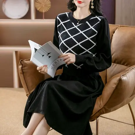 2024年早春新款女装韩版时尚大码胖mm显瘦针织假两件黑色连衣裙女图片