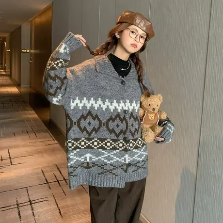 othermix复古提花毛衣外套女2024春季新款宽松休闲小清新针织开衫图片