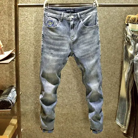 夏季薄款蓝灰色休闲牛仔裤男修身小脚裤高端时尚抓底印花男装裤子图片