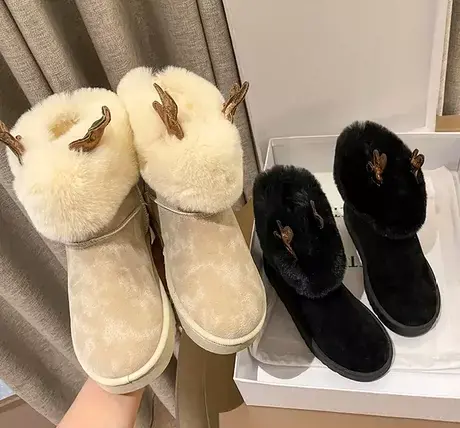 雪地靴女2023新款可爱洋气冬季女鞋加绒加厚防滑靴子保暖面包棉鞋图片