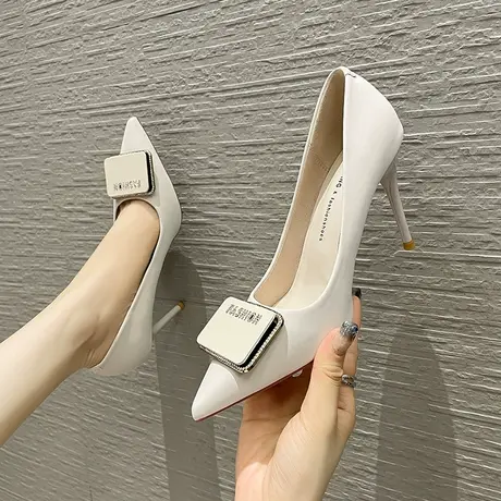 法式小众尖头单鞋女2023年春季新款性感女神范方扣职业细跟高跟鞋图片