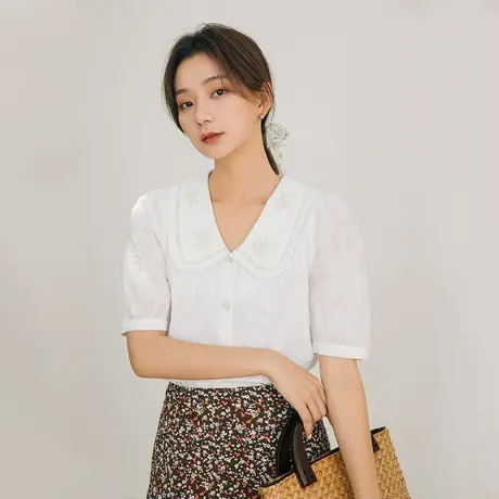 茵曼短袖衬衫女夏季2023新款花边翻领提花很仙的上衣法式复古衬衣图片