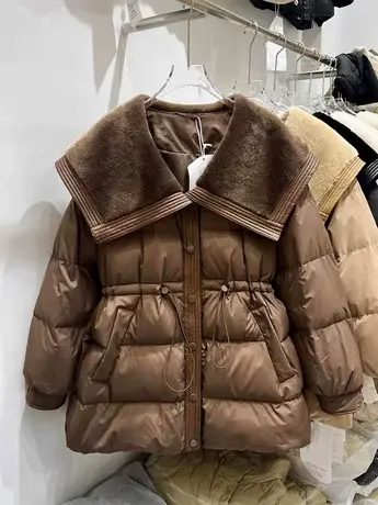 娃娃领拼接中长款羽绒服女上衣2023冬季新款简约百搭加厚保暖外套图片