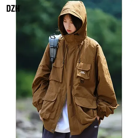 情侣登山冲锋衣男款秋季防风男装2024新款连帽外套男春秋夹克上衣商品大图