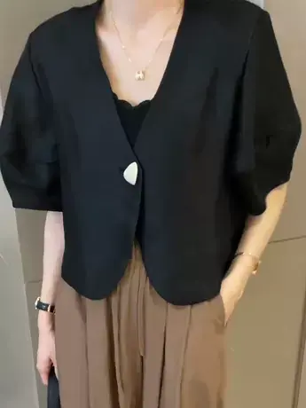 韩版气质纯色V领短袖开衫纽扣衬衫女2023夏季新款时尚洋气上衣潮商品大图