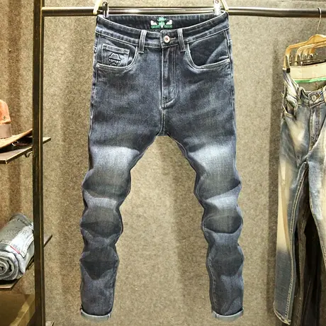 蓝黑色春季牛仔裤男款时尚简约修身小脚裤2024新款潮流烫印长裤子商品大图