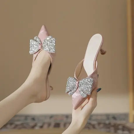 尖头包头凉鞋女2024年夏季新款蝴蝶结水钻高跟鞋后空仙女外穿凉鞋图片