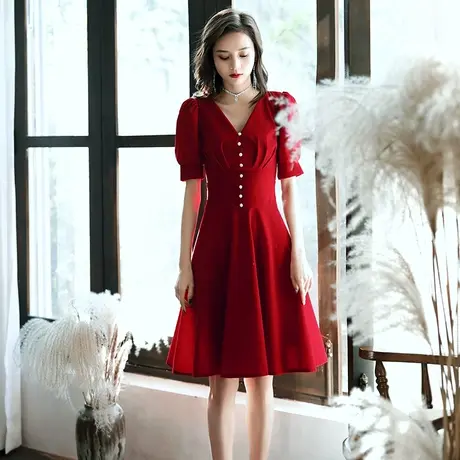 酒红色敬酒服新娘v领显瘦小个子小晚礼服女短款订婚服连衣裙秋季图片