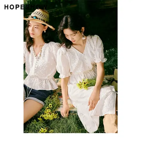红袖outlets白色连衣裙hopeshow2023夏季新款绣花收腰V领连衣裙女商品大图