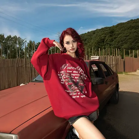 YEP美式复古酒红色圆领卫衣女春秋2025新款潮牌蝴蝶印花无帽上衣商品大图