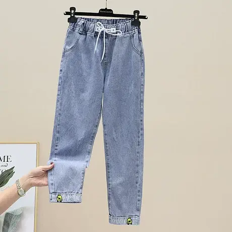 初中女生牛仔裤韩版学院风休闲裤松紧腰刺绣牛仔九分裤浅色小脚裤图片