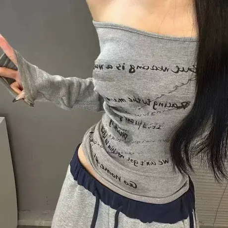 2025秋季新款斜领露肩长袖显瘦字母印花T恤女性感辣妹修身上衣商品大图