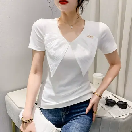 女装2024新款个性网红T恤女短袖时尚设计感小众上衣修身V领小衫夏图片