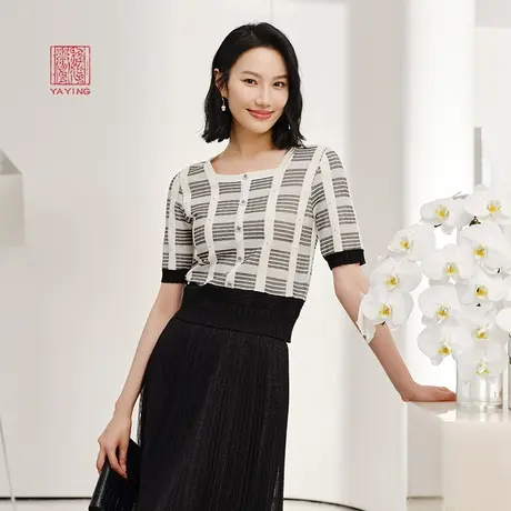 EP雅莹高端系列 桑蚕丝肌理感格纹方领针织衫 2023新款9103A商品大图