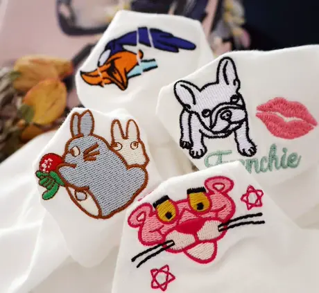 卫衣搭档~长袖t恤女2021秋冬新款洋气白色打底衫暖萌刺绣内搭上衣图片