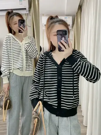 2023春秋季新款针织衫连帽女慵懒风显瘦休闲百搭韩版条纹拼接上衣商品大图