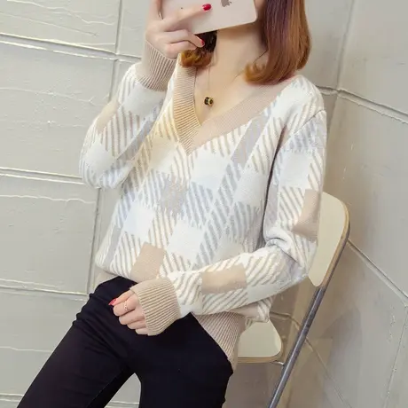 秋冬新款女毛衣秋冬上衣宽松韩版chic原宿复古格子V领套头针织衫图片