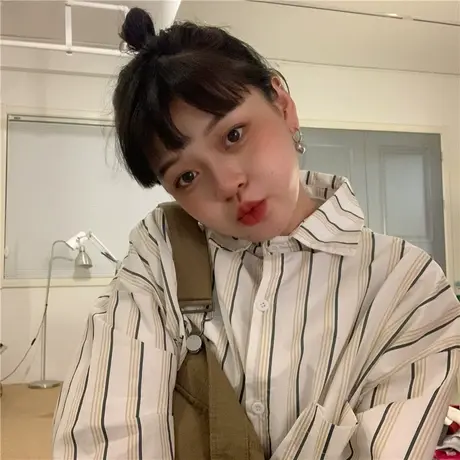 红续2023秋装新款港风休闲宽松bf小众百搭条纹长袖衬衫衬衣女外套图片