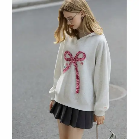 唐狮秋冬款卫衣女高级感洋气蝴蝶结设计感温柔连帽套头卫衣TM图片