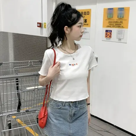 唐狮2023新款设计感白色短款小衫时髦短袖T恤女夏季辣妹紧身体恤x商品大图