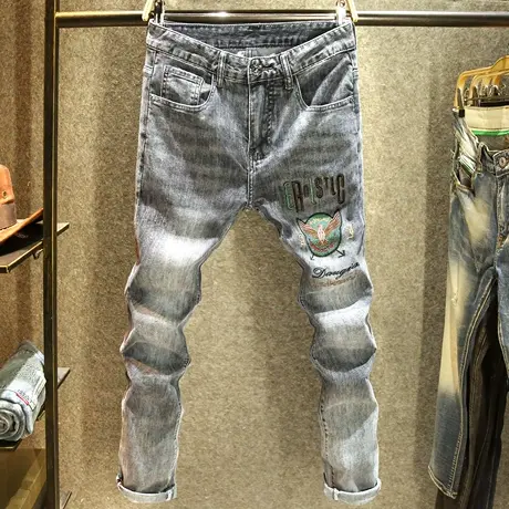 2024春秋款黑灰色个性刺绣牛仔裤男修身小脚裤欧洲站潮流百搭裤子图片