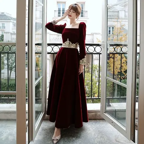 冬季敬酒服新娘结婚丝绒长袖酒红色高贵名媛公主晚礼服女2020新款图片