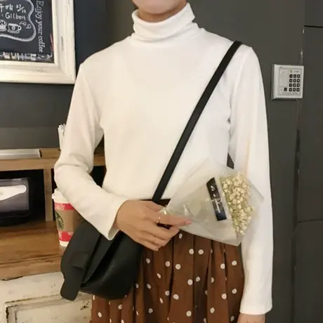 2023早秋新款chic新款韩版上衣女长袖超火上衣服宽松百搭打底衫图片