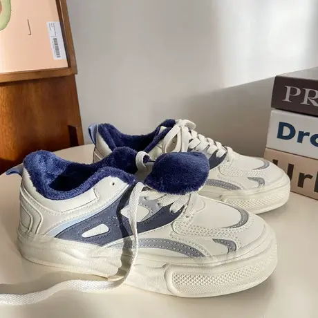 Betoo 小白鞋女2022冬季新款ins潮小众设计学生百搭棉鞋休闲板鞋商品大图