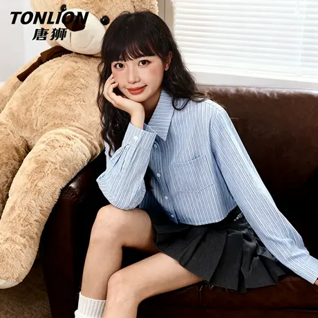 唐狮蓝色翻领衬衫女2026新款春秋款小个子短款翻领设计感上衣女VB图片