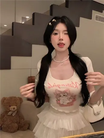 甜辣妹猫咪印花短袖t恤女夏季纯欲性感不规则设计感小众短款上衣商品大图