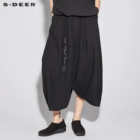 sdeer 圣迪奥女装休闲素黑流苏装饰吊裆阔腿长裤S18280827商品大图