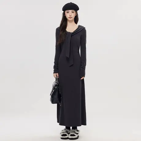 尔给长袖连衣裙女秋冬新款显瘦修身设计感淑女时尚针织裙子图片