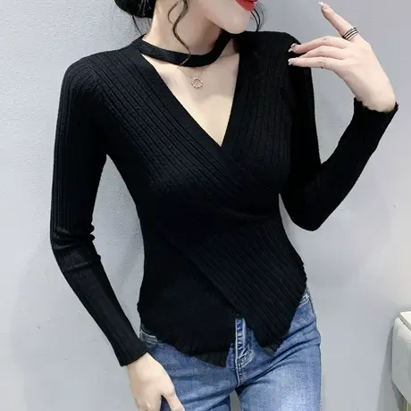 性感交叉V领针织衫女秋冬不规则毛衣内搭紧身洋气打底上衣长袖ins图片