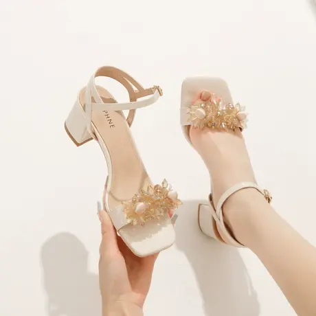 法式小众水钻高跟鞋女粗跟2024年夏季新款一字带方头露趾时装凉鞋商品大图