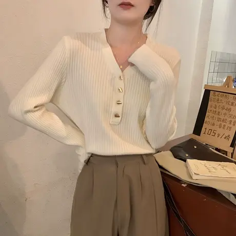 V领针织衫女打底春秋高级感正肩小众设计感毛衣修身气质长袖上衣图片