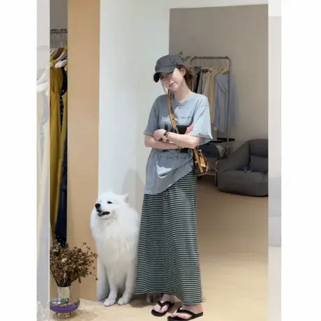 灰色印花短袖t恤女2025年夏季新款休闲宽松显瘦百搭半袖正肩上衣商品大图
