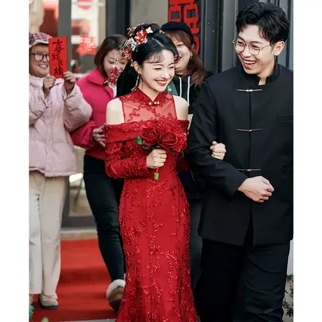 敬酒服新娘2024新款秋冬款回门服订婚礼服高级感蕾丝结婚鱼尾晨袍商品大图