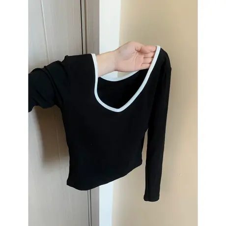 拼色V领长袖T恤女2024新款春装韩版修身显瘦短款打底小衫上衣体恤图片