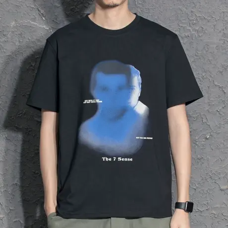 设计师原创2022新款男士短袖T恤 夏季抽象人物印花半袖圆领潮衣服图片