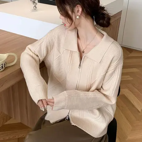 针织开衫女2023早秋外套女爆款方领显瘦纯色双拉链休闲短款小个子图片