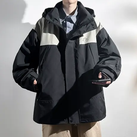 潮牌冲锋衣男士春秋款大码防风防水登山夹克美式户外休闲宽松外套商品大图