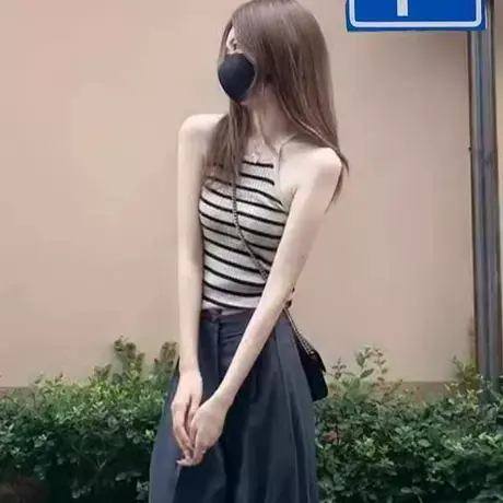 冰丝针织条纹小吊带背心无袖女夏季内搭美背辣妹短款挂脖上衣外穿商品大图