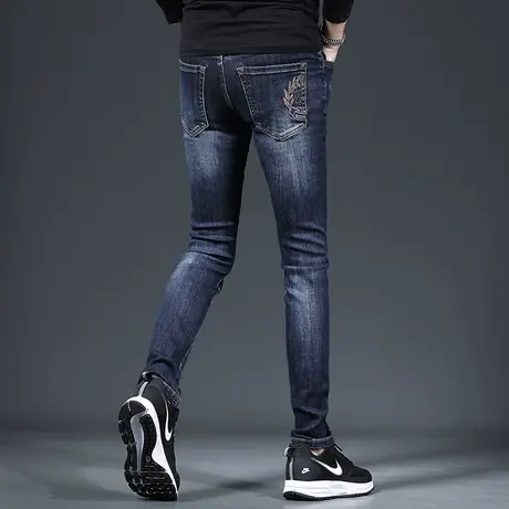高级刺绣牛仔裤男秋冬款2022新款修身小脚蓝色水洗弹力大码裤子男商品大图