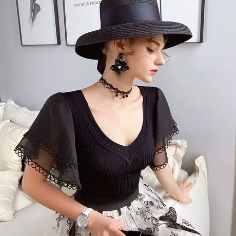 粉红大布娃娃针织短袖上衣女夏2021新款V领修身黑色显瘦打底衫图片