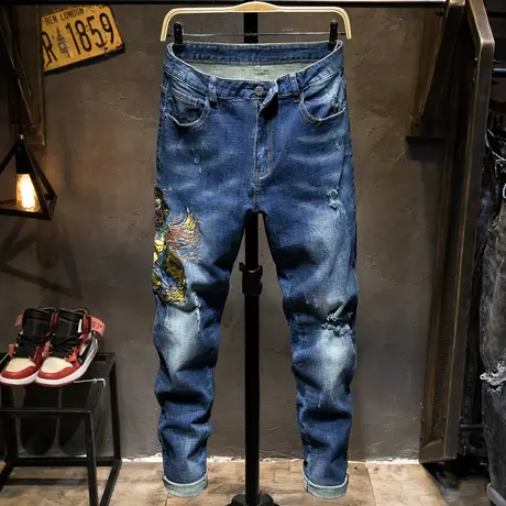 刺绣牛仔裤男潮牌绣花裤子男士休闲修身小脚印花夏季新款宽松乞丐图片